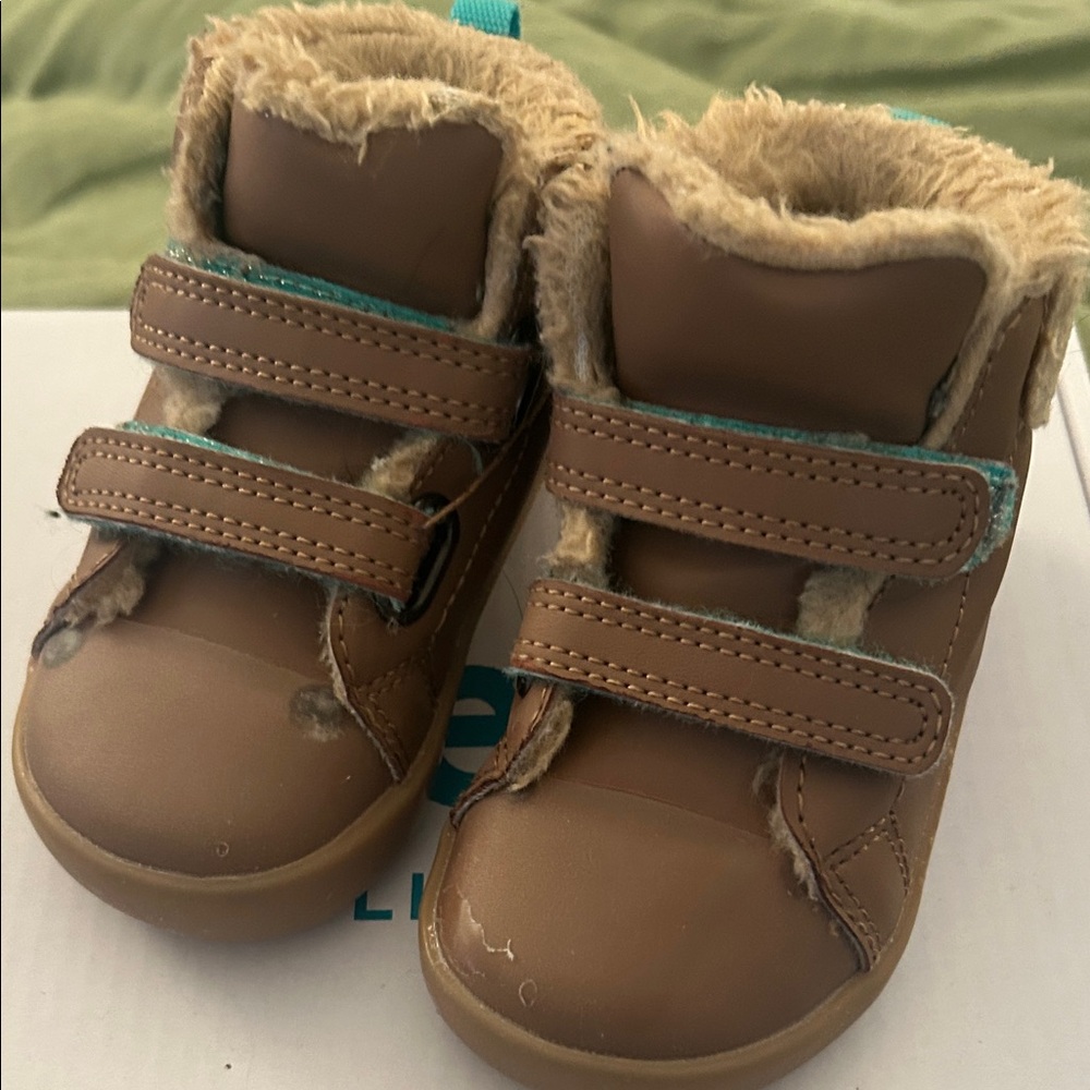 Ten Little Shearling Lined Boots. Brown Kids Shoes with Faux Fur Lining